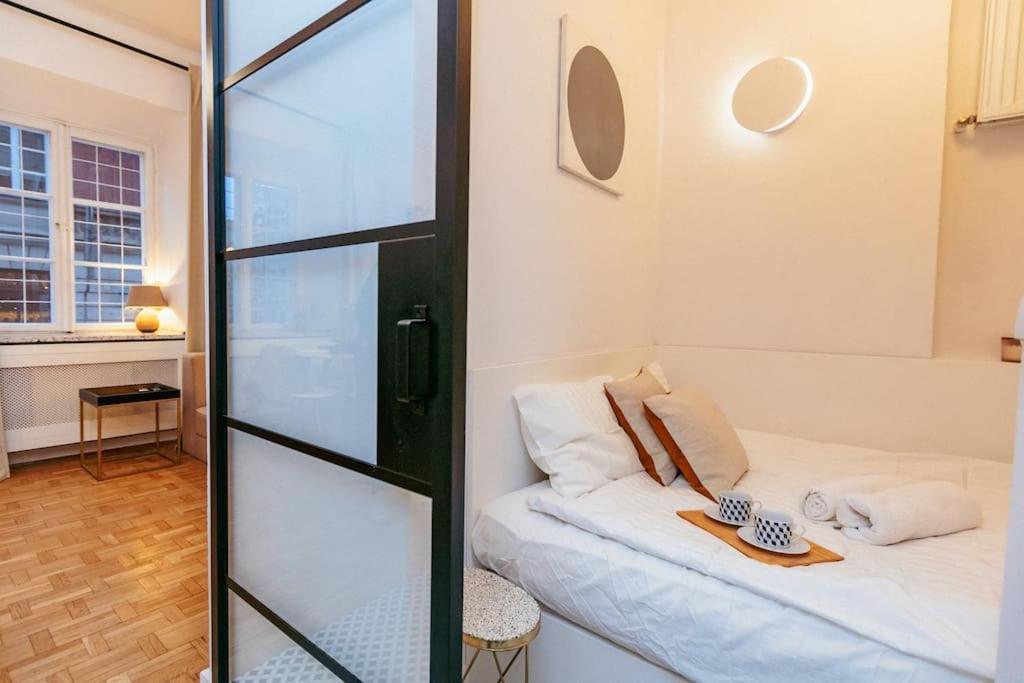 Charming Apartment Next To The Old Town! Варшава Экстерьер фото